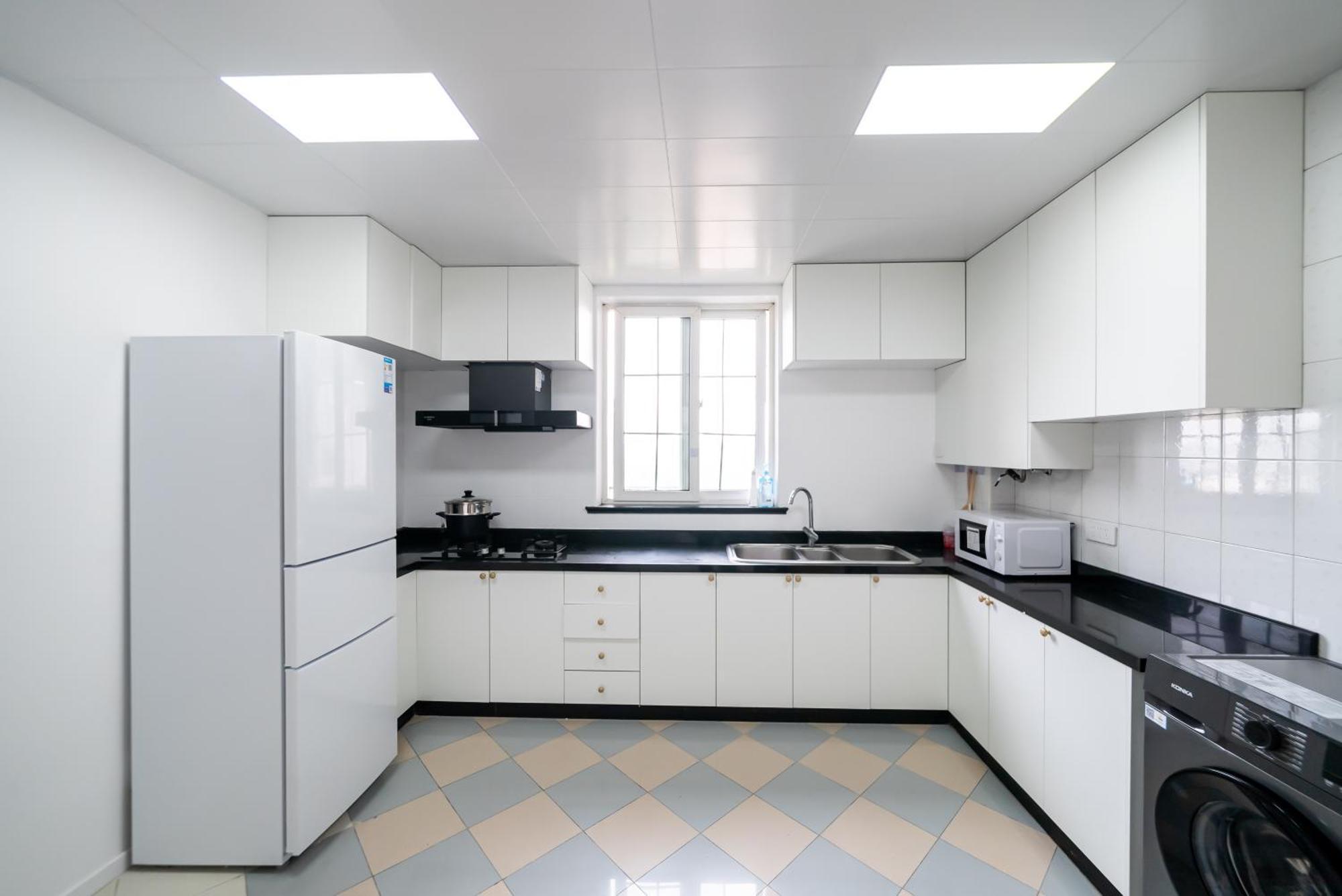Shanghai Yi Du B&B -Family - Friendly Suite Close To People'S Square And Subway Zewnętrze zdjęcie